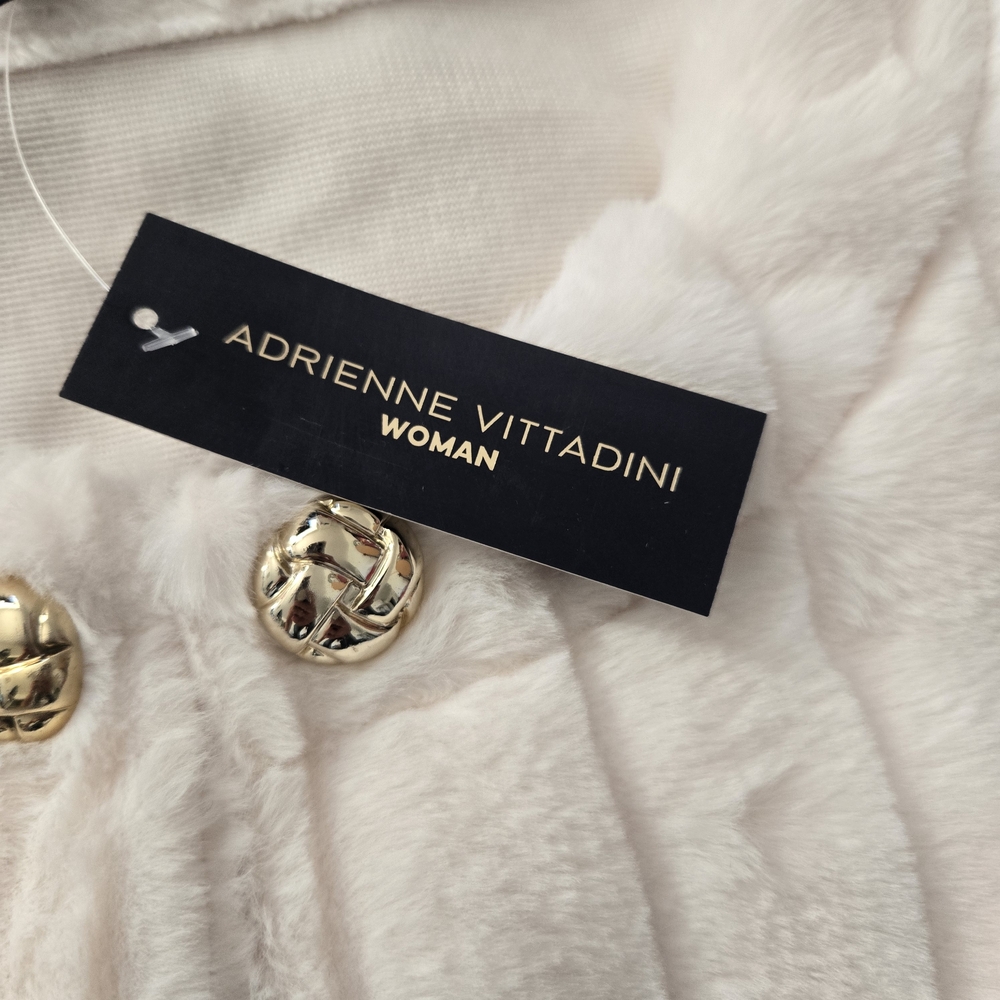 Adrienne Vittadini Women's Cream Faux Fur Vest Gold Button Size 2XL New W/ Tags - Picture 9 of 11